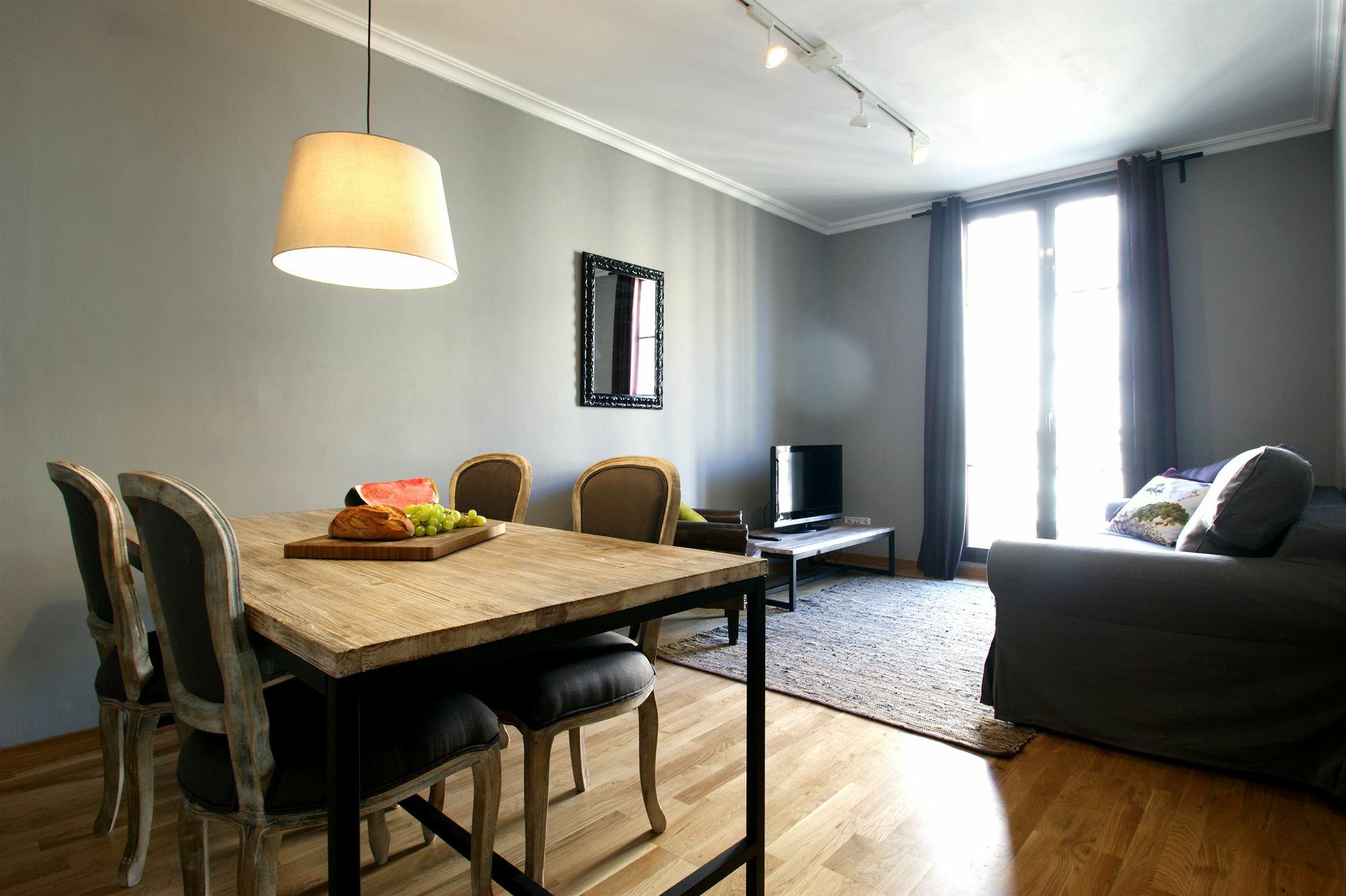 Short Stay Group Paseo De Gracia Serviced Apartments Барселона Екстериор снимка